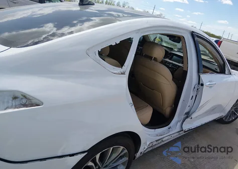 2016 Hyundai Genesis 3.8 from USA, damaged, VIN KMHGN4JE9GU127829